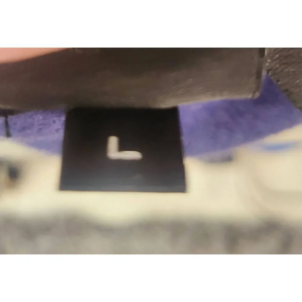 Hugo Boss pullover - Picture 4 of 9